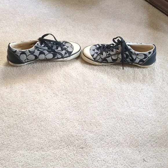 Coach Shoes, Size 7. Worn A Few Times. Canvas, Leather & Rubber. - Picture 4 of 7